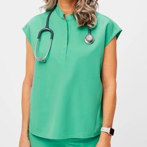 Figs Rafaela Oversized Scrub Top in Surgical Green
